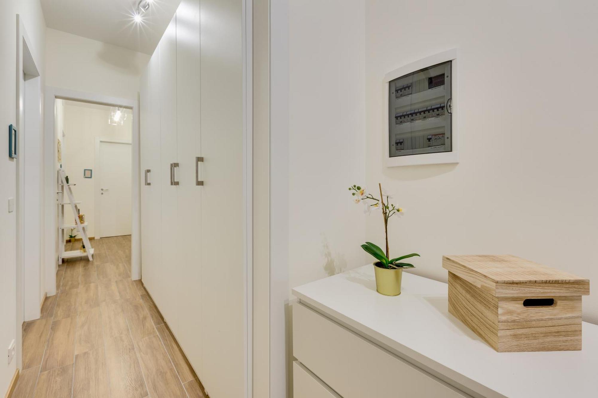 Rooms Vidar Train Station Venesia Bagian luar foto